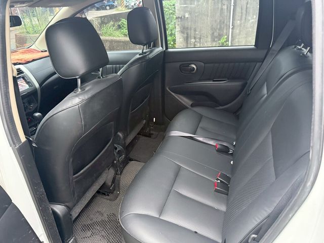 NISSAN日產 LIVINA  第6張相片