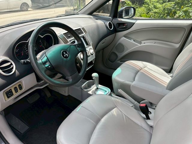 MITSUBISHI三菱 COLT PLUS  第5張相片