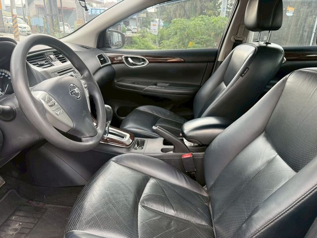 NISSAN日產 SENTRA  第7張相片