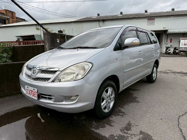 TOYOTA豐田 INNOVA  第1張相片