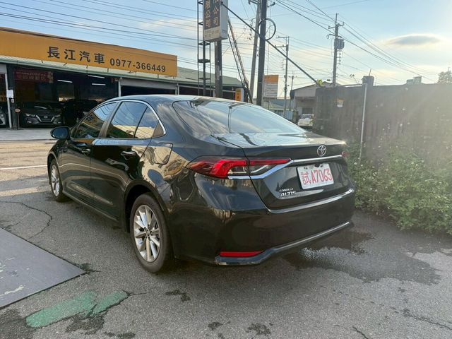 TOYOTA豐田 ALTIS  第4張相片