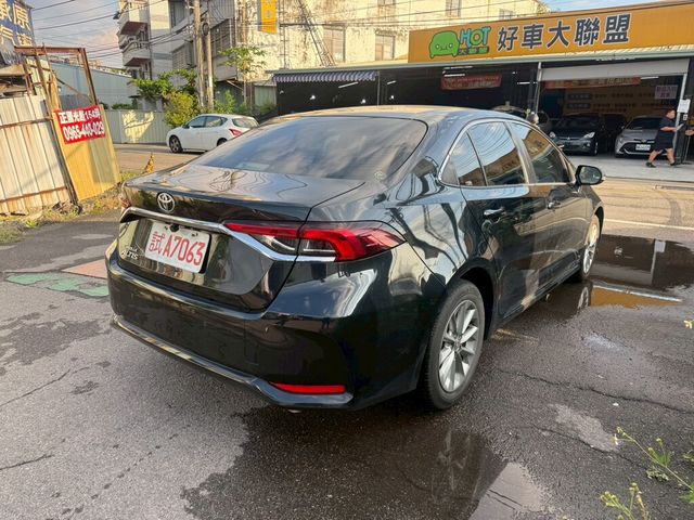 TOYOTA豐田 ALTIS  第6張相片