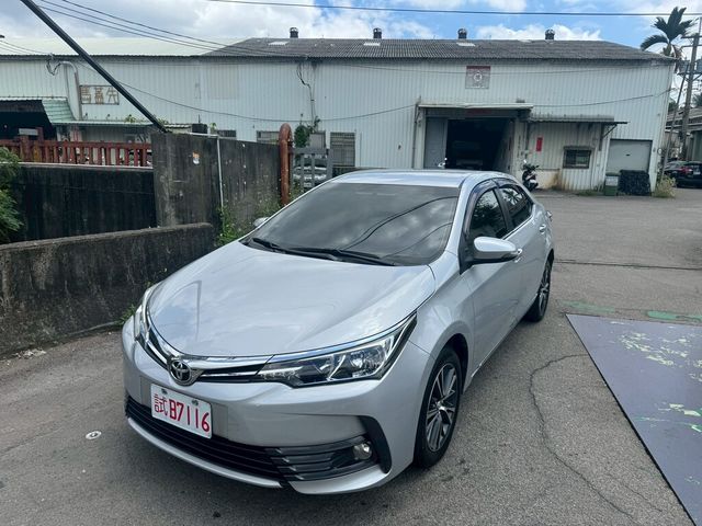 TOYOTA豐田 ALTIS  第1張相片