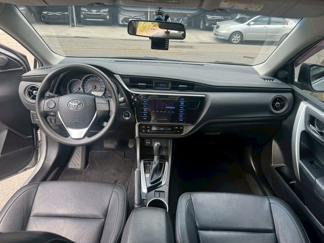 TOYOTA豐田 ALTIS  第7張相片