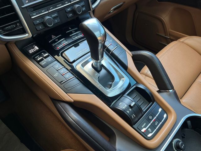PORSCHE保時捷 CAYENNE  第10張相片