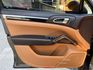 PORSCHE保時捷 CAYENNE  第13張縮圖