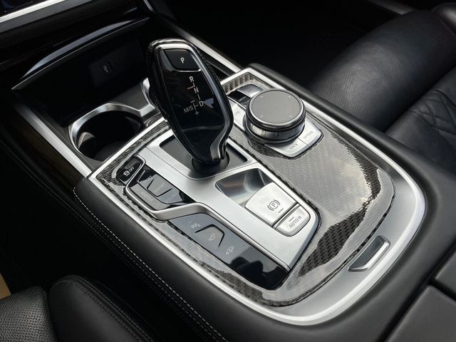 BMW寶馬 730D  第11張相片