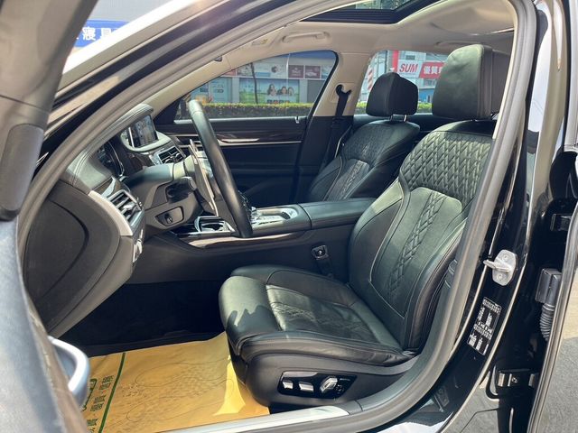 BMW寶馬 730D  第15張相片