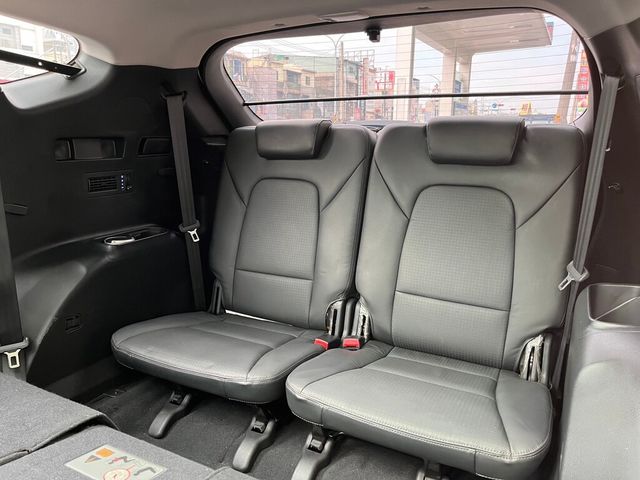 HYUNDAI現代 SANTA FE  第16張相片
