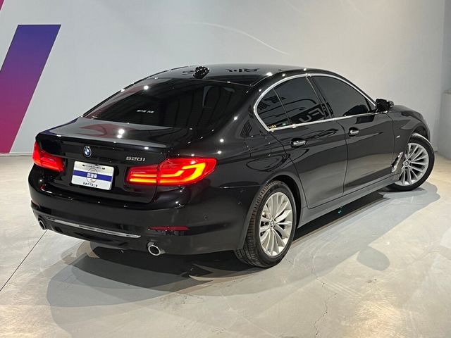 BMW寶馬 520I  第4張相片