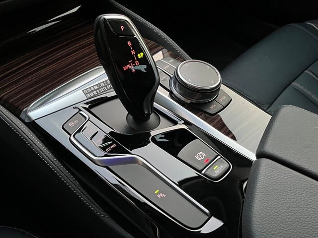 BMW寶馬 520I  第11張相片