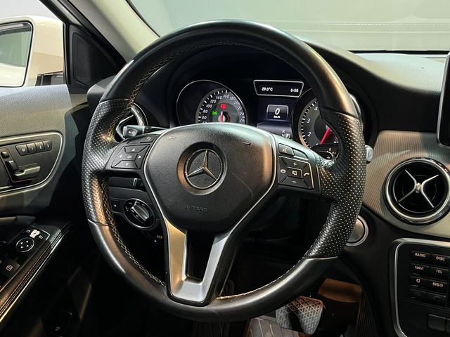M-BENZ賓士 GLA200  第5張相片