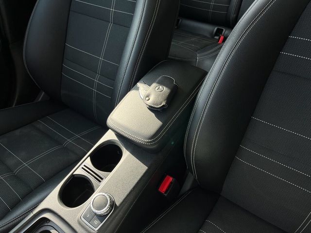 M-BENZ賓士 GLA200  第12張相片
