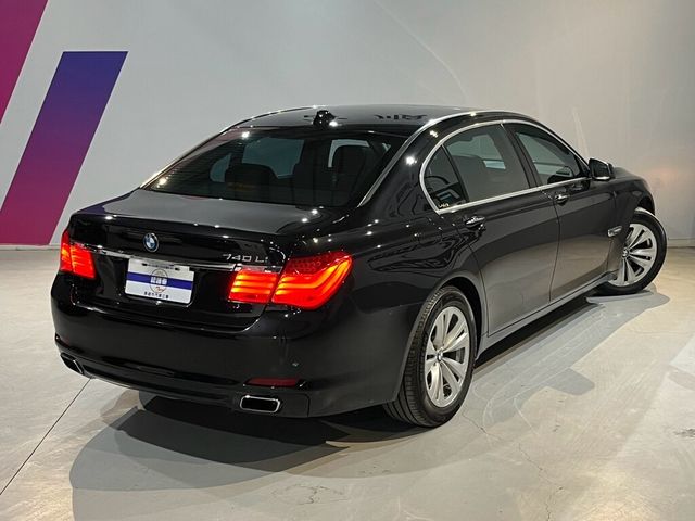 BMW寶馬 740LI  第4張相片