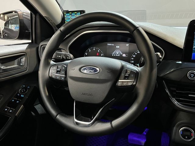 FORD福特 FOCUS ACTIVE  第9張相片