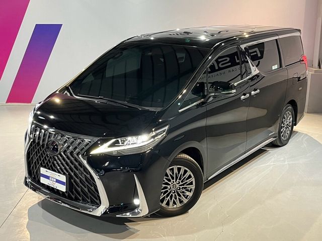 LEXUS凌志 LM300H  第3張相片