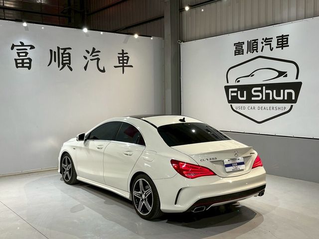 M-BENZ賓士 CLA250  第2張相片