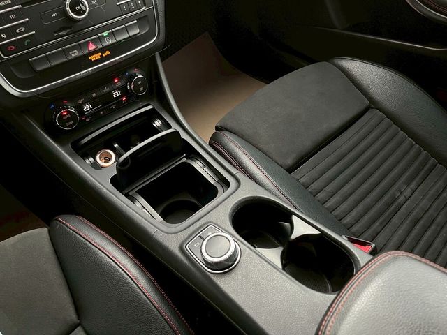 M-BENZ賓士 CLA250  第11張相片