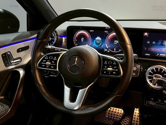 M-BENZ賓士 A250  第5張相片