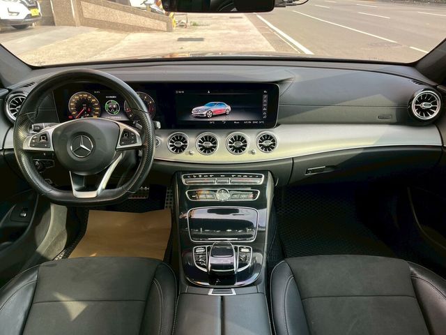 M-BENZ賓士 E250  第7張相片