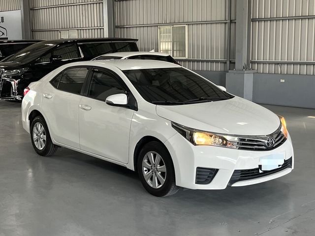 TOYOTA豐田 ALTIS  第1張相片