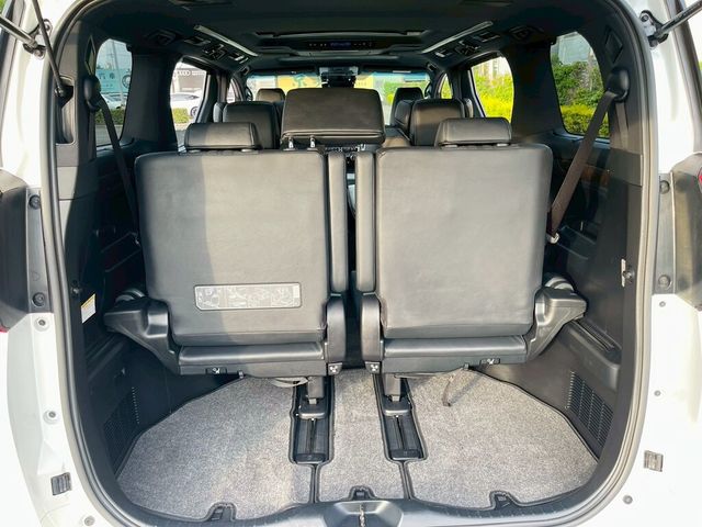 TOYOTA豐田 ALPHARD  第19張相片