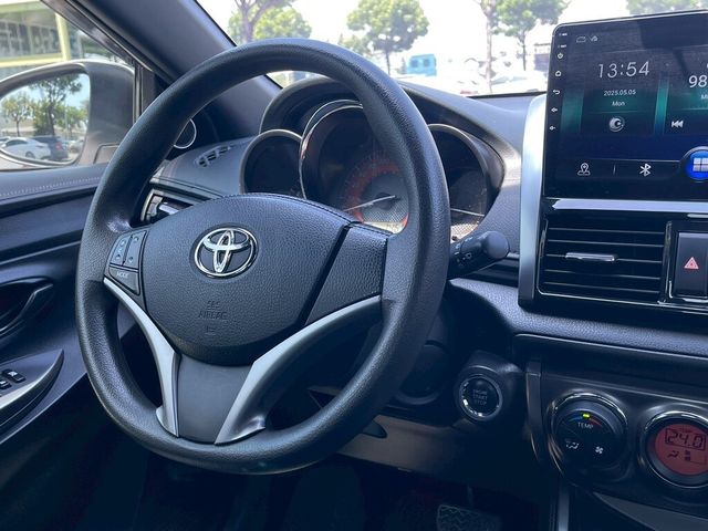 TOYOTA豐田 YARIS  第6張相片
