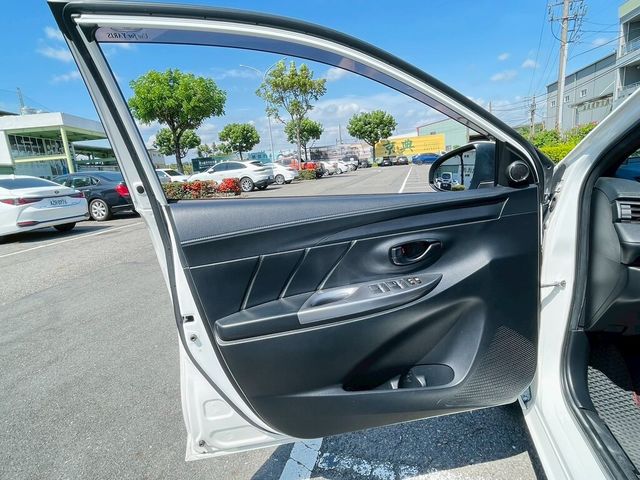 TOYOTA豐田 YARIS  第13張相片