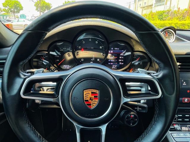 PORSCHE保時捷 911  第9張相片