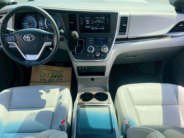 TOYOTA豐田 SIENNA  第6張相片