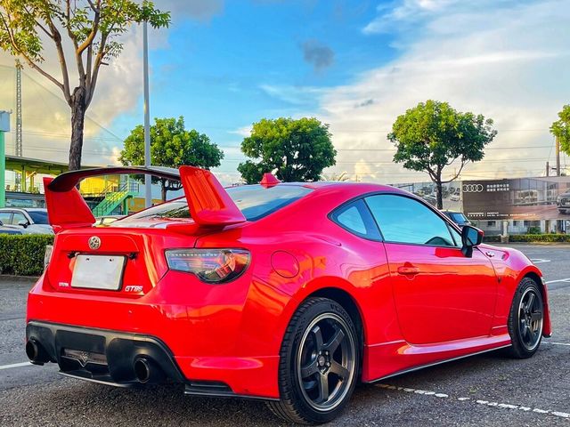 TOYOTA豐田 86  第4張相片