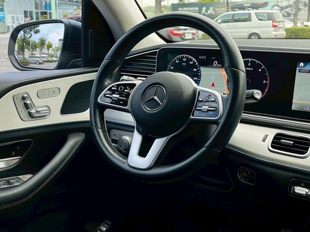 M-BENZ賓士 GLE350D  第7張相片