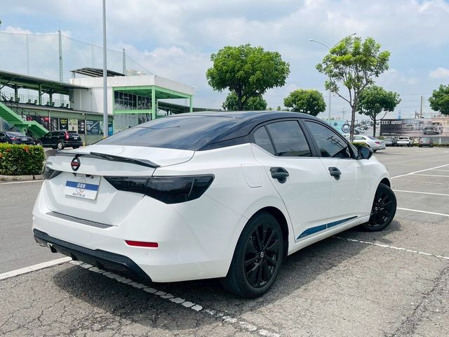 NISSAN日產 SENTRA  第4張相片