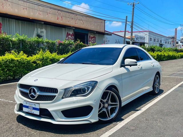 M-BENZ賓士 CLA200  第1張相片