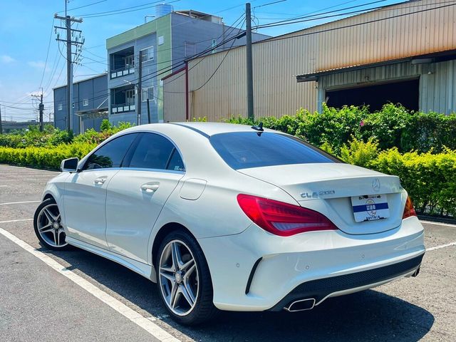M-BENZ賓士 CLA200  第4張相片