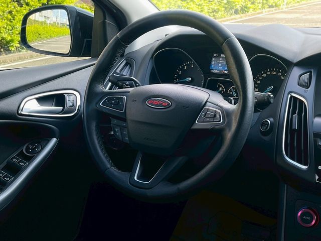 FORD福特 FOCUS  第9張相片