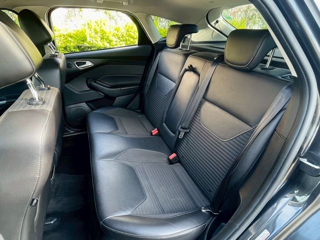 FORD福特 FOCUS  第16張相片