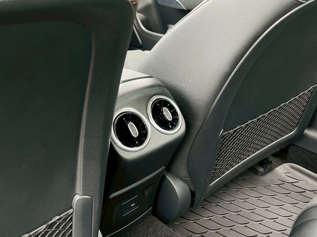 M-BENZ賓士 CLA35 AMG  第17張相片