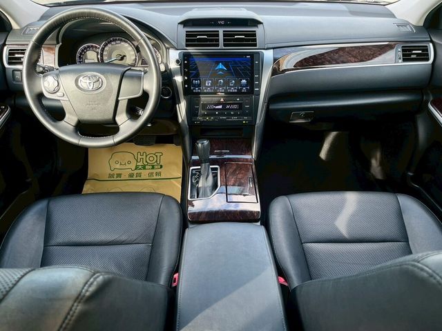 TOYOTA豐田 CAMRY  第6張相片