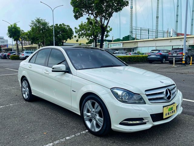 M-BENZ賓士 C200  第2張相片