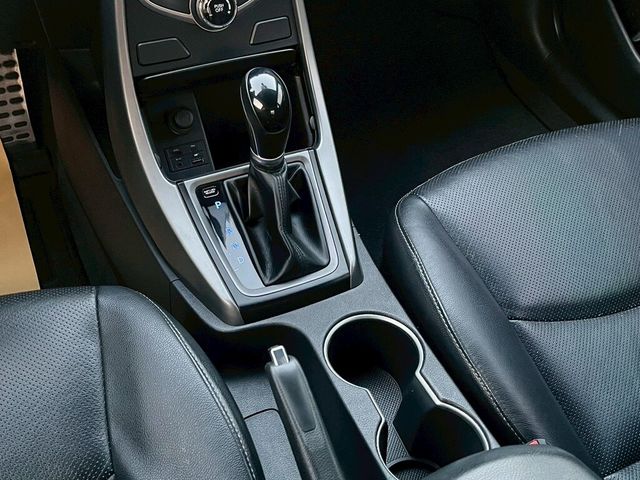 HYUNDAI現代 ELANTRA  第13張相片