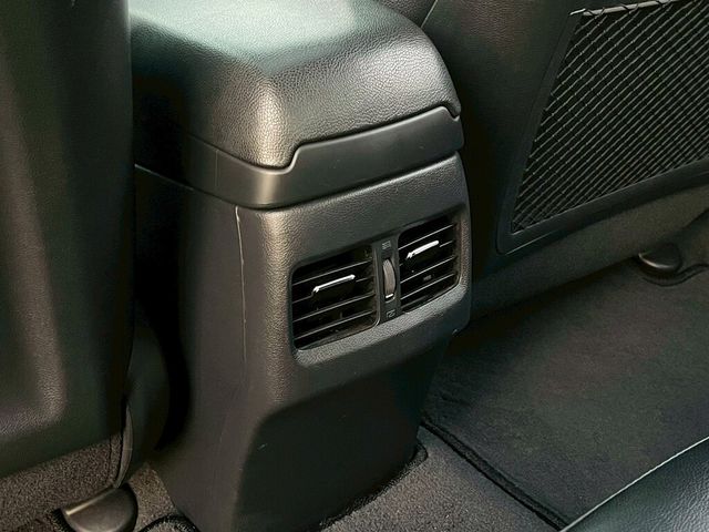 HYUNDAI現代 ELANTRA  第18張相片