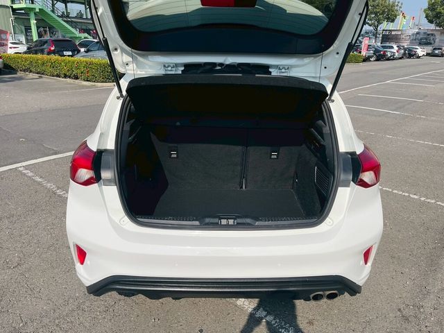 FORD福特 FOCUS  第16張相片