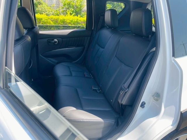 NISSAN日產 LIVINA  第11張相片