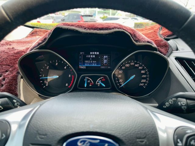 FORD福特 KUGA  第7張相片