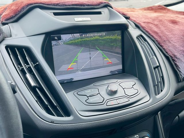 FORD福特 KUGA  第8張相片