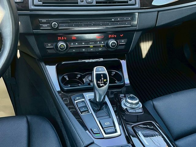 BMW寶馬 528I  第10張相片