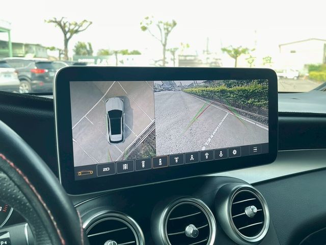 M-BENZ賓士 GLC300  第9張相片