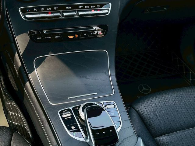 M-BENZ賓士 GLC300  第12張相片