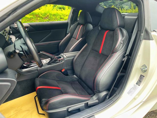 SUBARU速霸陸 BRZ  第14張相片